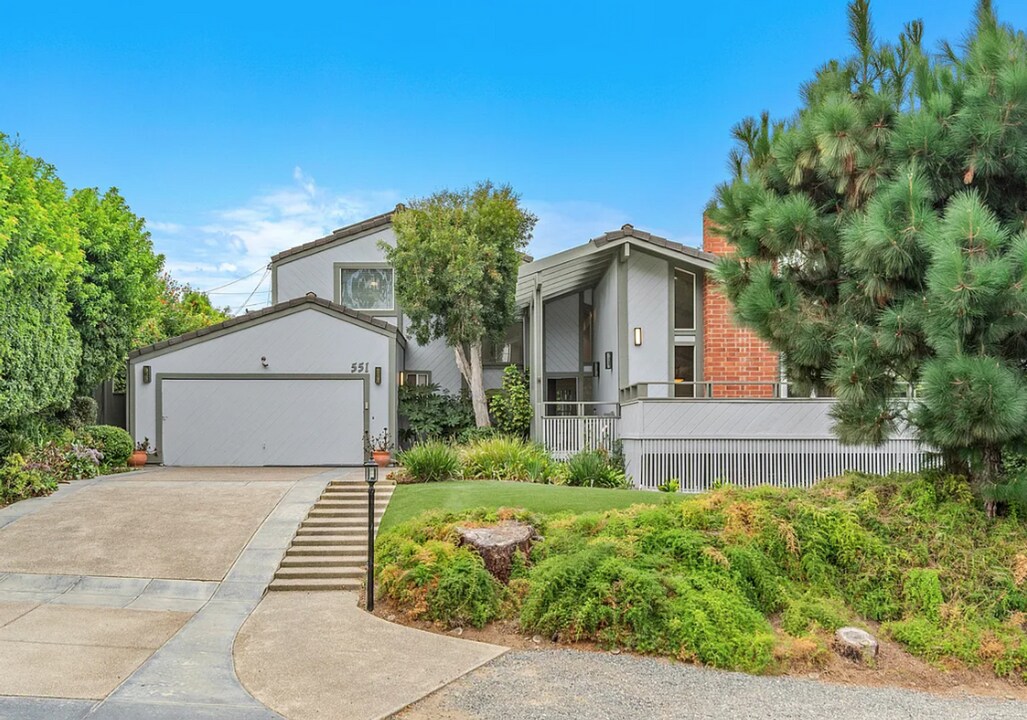 551 Orchid Ln in Del Mar, CA - Building Photo