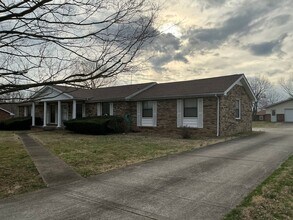 476 Georgetown Rd in Clarksville, TN - Building Photo - Building Photo