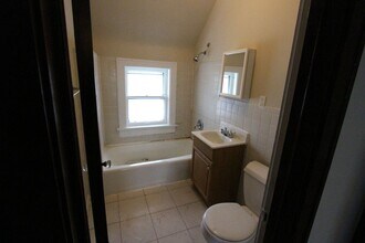 2100 S 81st St in West Allis, WI - Building Photo - Building Photo