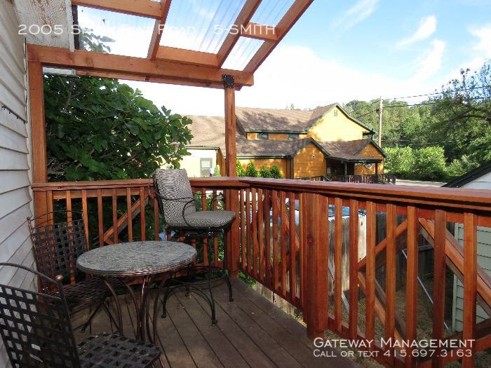 2005 Smith Flat Rd-Unit -5-SMITH in Placerville, CA - Building Photo