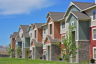 Badger Canyon Apartments