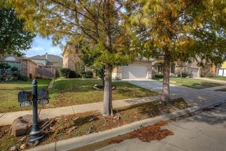 9017 Hawley Dr in Fort Worth, TX - Building Photo - Building Photo