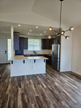 172 Puaehu St in Wailuku, HI - Building Photo - Building Photo