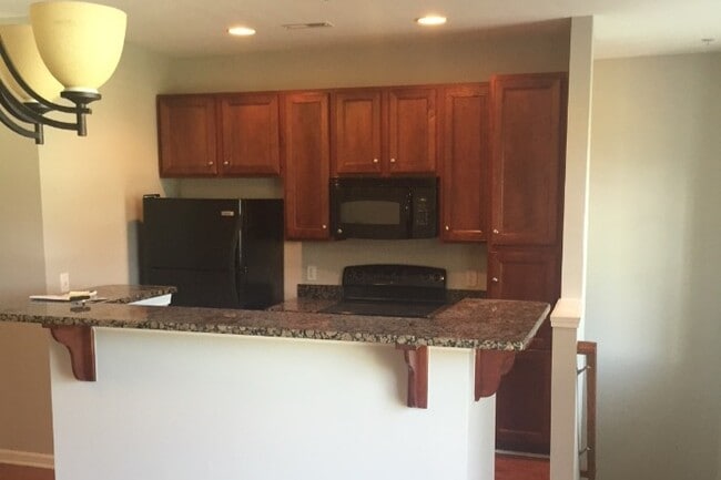 1620 Walnut View Dr in Charlotte, NC - Building Photo - Building Photo