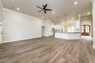 17304 Hollow Pine Dr in North Little Rock, AR - Building Photo - Building Photo