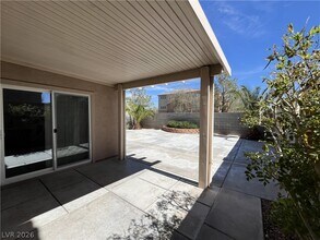 7118 Garden Pond St in Las Vegas, NV - Foto de edificio - Building Photo