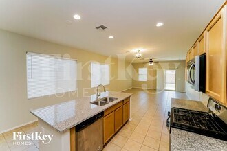 7519 S Via Rancho La Costa in Tucson, AZ - Building Photo - Building Photo