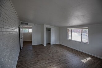 2405 Tulane Ave in Alamogordo, NM - Building Photo - Building Photo