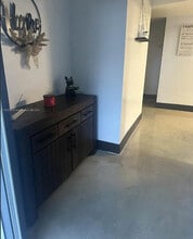 1701 NE 191st St, Unit 116 in Miami, FL - Foto de edificio - Building Photo