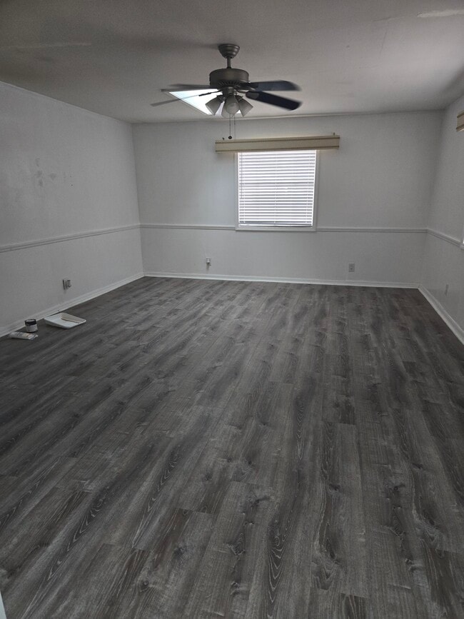 19106 Sunlake Blvd in Lutz, FL - Building Photo - Building Photo