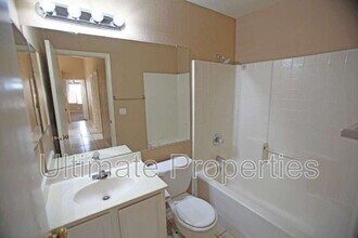 4120 W Wethersfield Rd in Phoenix, AZ - Building Photo - Building Photo