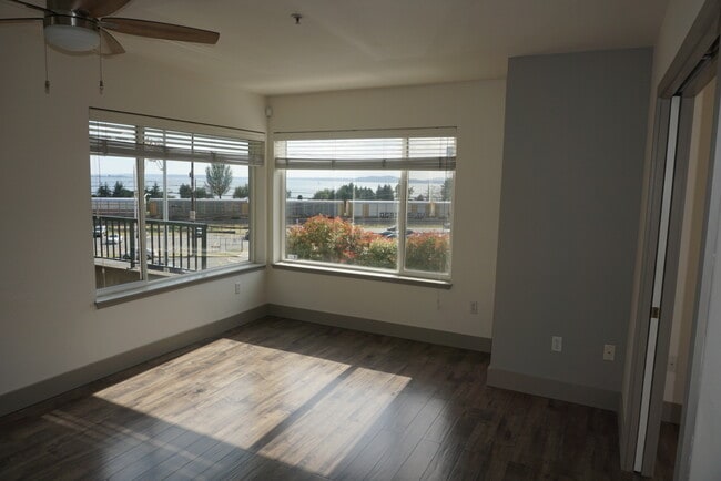 property at 524 6th Ave W