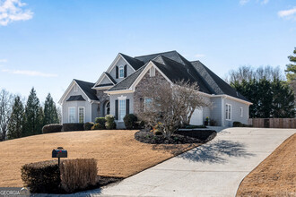 4405 Fairfax Dr in Cumming, GA - Building Photo - Building Photo