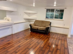 13613 SE 173rd Pl in Renton, WA - Foto de edificio - Building Photo