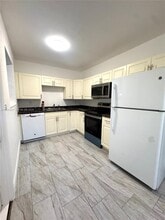 1511 NE 42nd St in Pompano Beach, FL - Building Photo - Building Photo