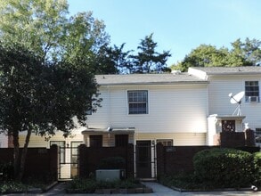 8807 Hunter Ridge Dr in Charlotte, NC - Building Photo - Building Photo