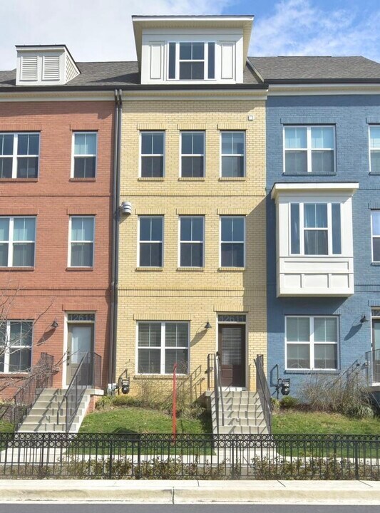 12611 Macaulay St in Silver Spring, MD - Building Photo