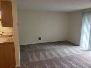 29925 SW Montebello Dr in Wilsonville, OR - Building Photo - Building Photo