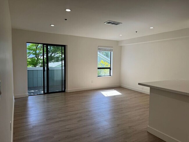 95 41st St in Oakland, CA - Foto de edificio - Building Photo