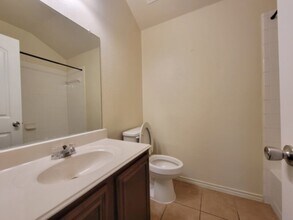 2515 Wynngate Dr in Seagoville, TX - Building Photo - Building Photo
