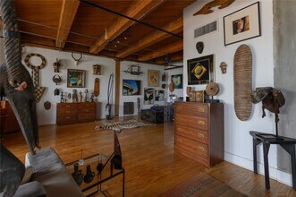 711 William St in Houston, TX - Building Photo - Building Photo