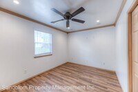 1111 N Garfield Ave photo'