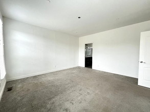 21358 Old Elsinore Rd in Perris, CA - Building Photo - Building Photo