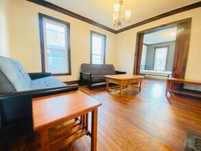 1337 Madison St in Syracuse, NY - Building Photo - Building Photo