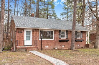 8518 Mark Lawn Dr in Richmond, VA - Building Photo - Building Photo