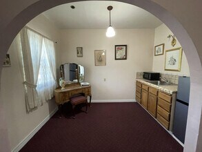 300 Main St in Placerville, CA - Foto de edificio - Building Photo