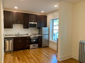 4845 N Kimball Ave-Unit -1J in Chicago, IL - Building Photo - Building Photo