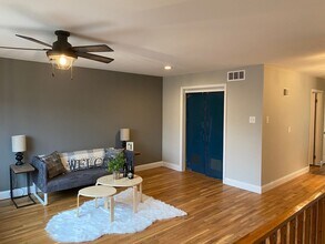 2206 Edwards St in St. Louis, MO - Building Photo - Building Photo