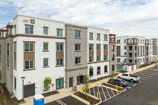 Alta Westwind in Fontana, CA - Building Photo