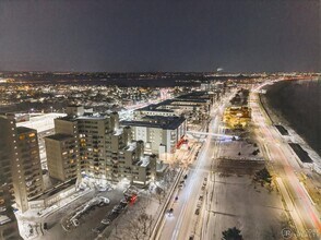 394 Ocean Ave, Unit 515 in Revere, MA - Building Photo - Building Photo