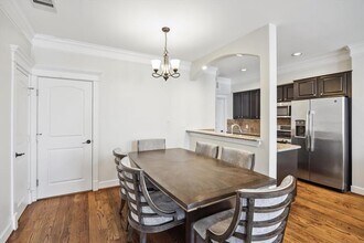 211 W 25th St in Houston, TX - Building Photo - Building Photo