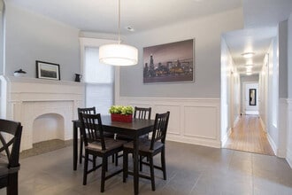 5313 South Maryland Avenue, Unit Apt 4 in Chicago, IL - Building Photo - Building Photo