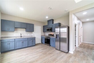 6903 Venus Dr in Edinburg, TX - Building Photo - Building Photo