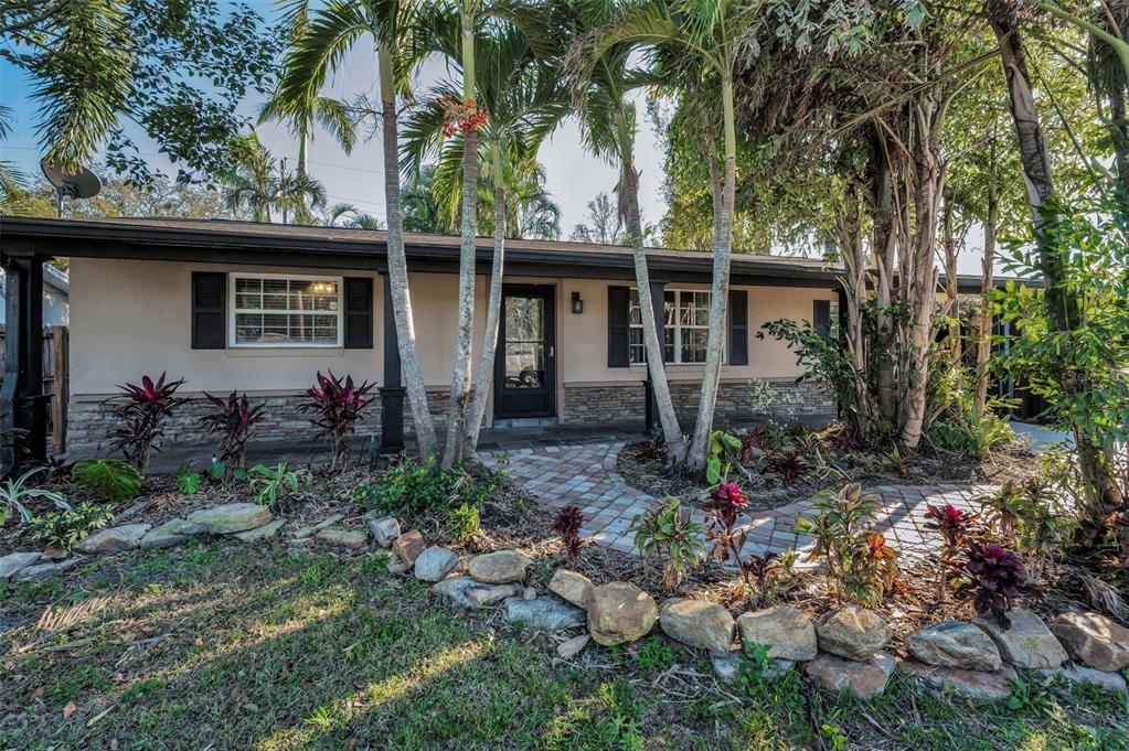 5870 63rd Terrace in Pinellas Park, FL - Building Photo