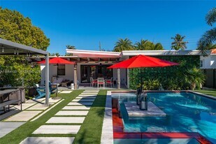 8030 Noremac Ave in Miami Beach, FL - Building Photo