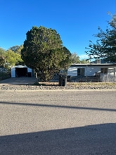 1 Campbell Ave in Bisbee, AZ - Foto de edificio - Building Photo