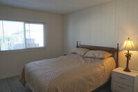 32660 Bloomfield Ave photo'