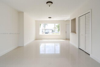 3110 SW 33rd Ave in West Park, FL - Building Photo - Building Photo