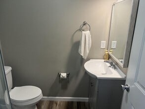 41 E 4th St in Cookeville, TN - Building Photo - Building Photo