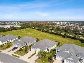 4618 Deep Creek Terrace in Parrish, FL - Foto de edificio - Building Photo