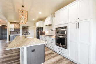 31816 Co Rd 16 in Keenesburg, CO - Building Photo - Building Photo