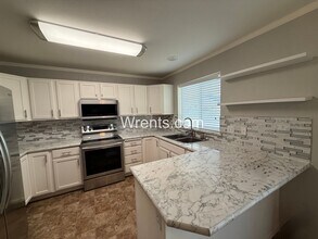 8709 Cherry Ln in Spokane, WA - Building Photo - Building Photo