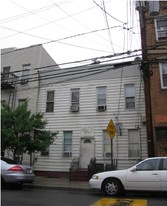 710 7th St Apartamentos