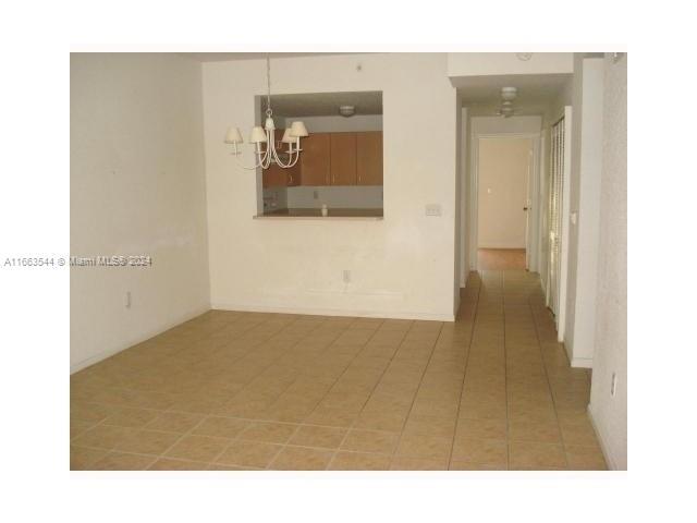 2901 Riverside Dr in Coral Springs, FL - Building Photo - Building Photo