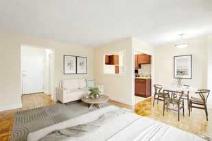 The Cromwell in Washington, DC - Building Photo