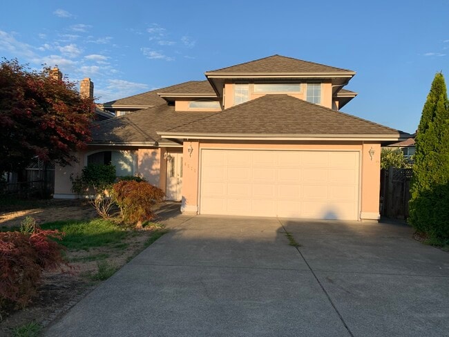 property at 4512 Fisher Crt